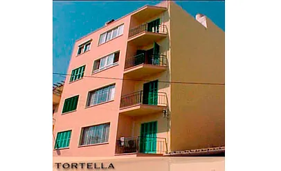 Tortella edificio de 4 pisos